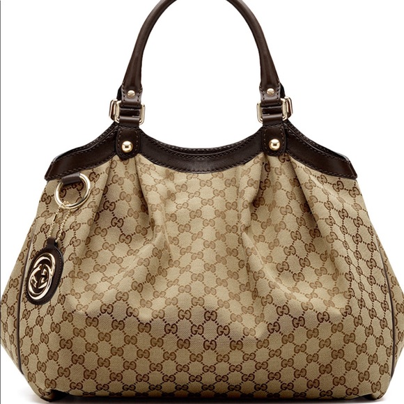 Gucci Handbags - Gucci pre-owned Large Sukey Tote.